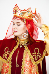 Корона Царица/ Царевна в красном
